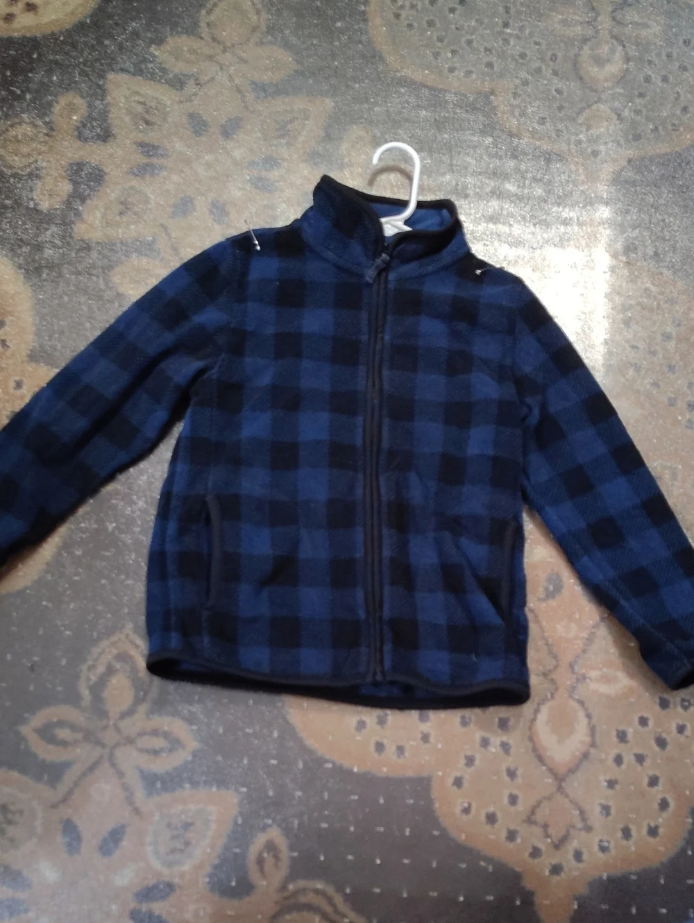 7/8 Uniqlo Fleece Jacket $25